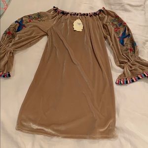 Size S Velzera off the shoulder dress